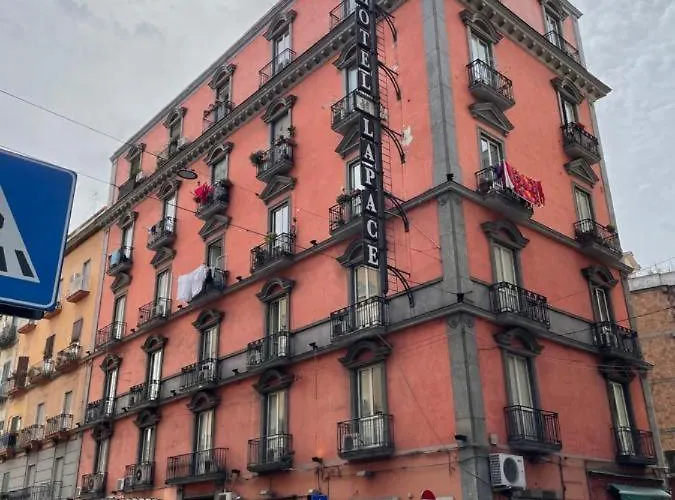 B&B Level Up Frühstückspension Neapel